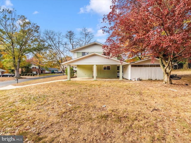 view of front of house with a front yard