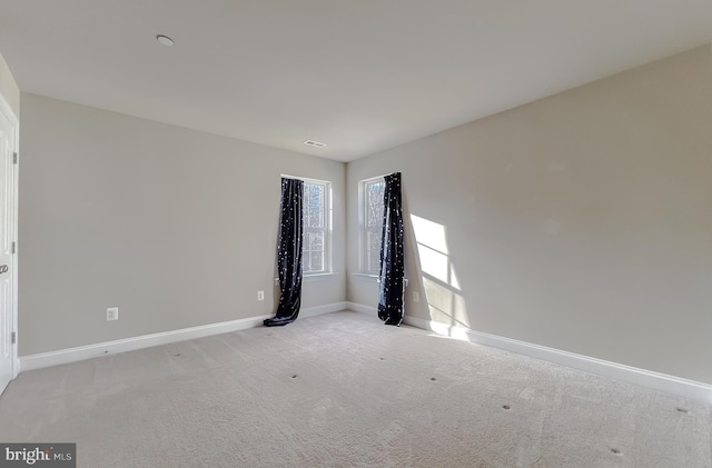 view of carpeted spare room