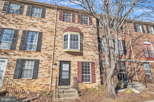 view of townhome / multi-family property