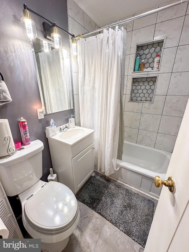 full bathroom featuring vanity, shower / bathtub combination with curtain, and toilet