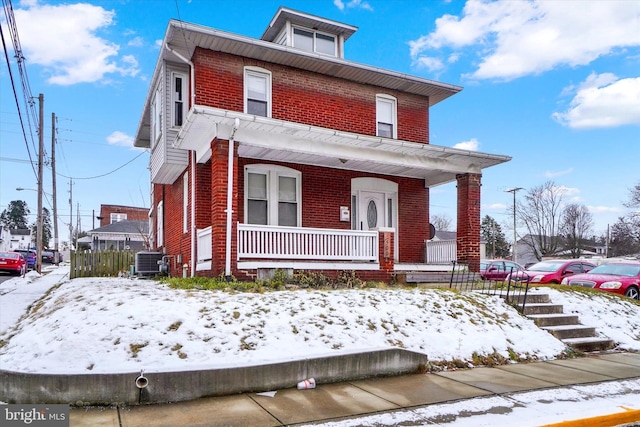 view of front of home featuring a porch