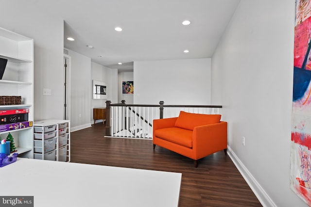 1335 Ashton Rd, Mechanicsburg, PA 17055 - sitting room with wood finished floors, baseboards, an upstairs landing, and recessed lighting
