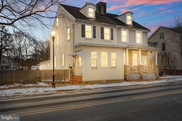 view of front of house with covered porch