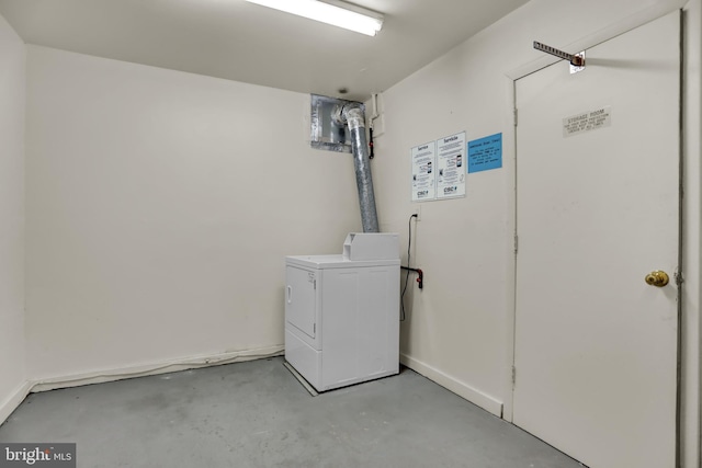 laundry room with washer / clothes dryer