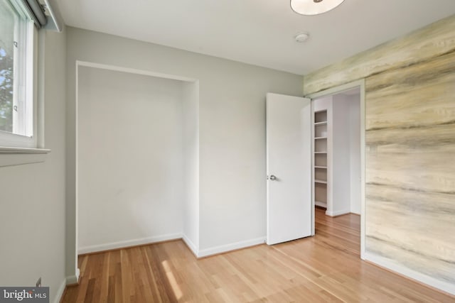 906 N Belgrade Rd, Silver Spring, MD 20902 - unfurnished bedroom with wood finished floors and baseboards
