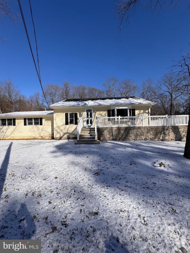 view of front of house