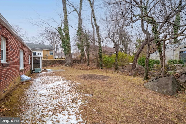 view of yard featuring cooling unit