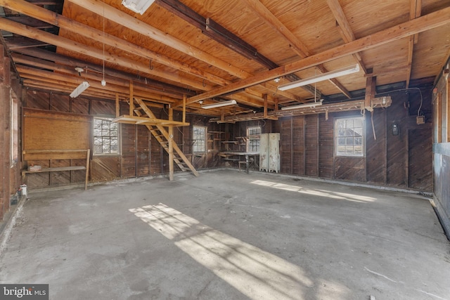 misc room featuring concrete flooring