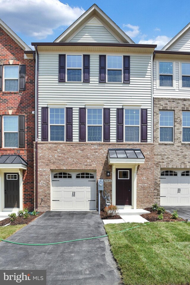 Listing photo 3 for Small Roundtop Rd Aria, Unit Aria, Hanover MD 21076