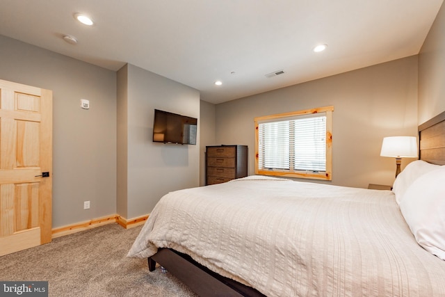 bedroom featuring carpet flooring