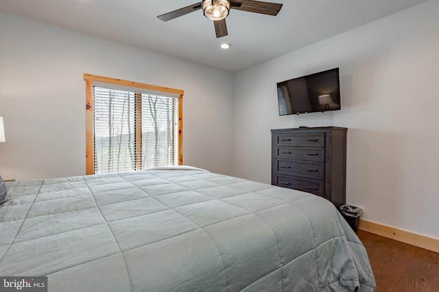 bedroom with light wood-type flooring and ceiling fan