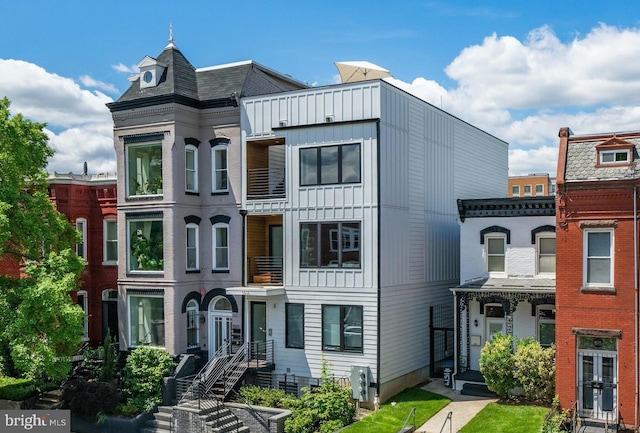 view of townhome / multi-family property