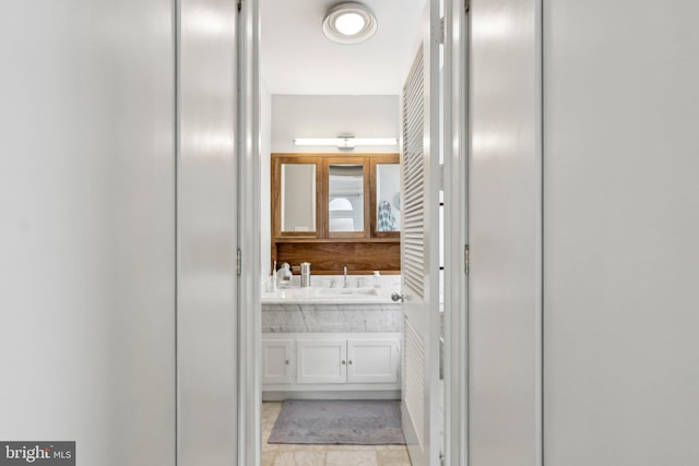 bathroom with vanity