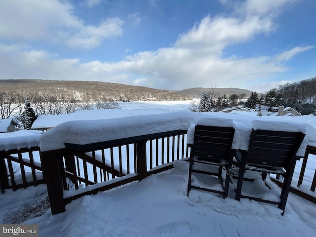 exterior space featuring a mountain view