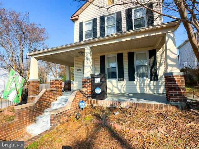 view of front facade with covered porch