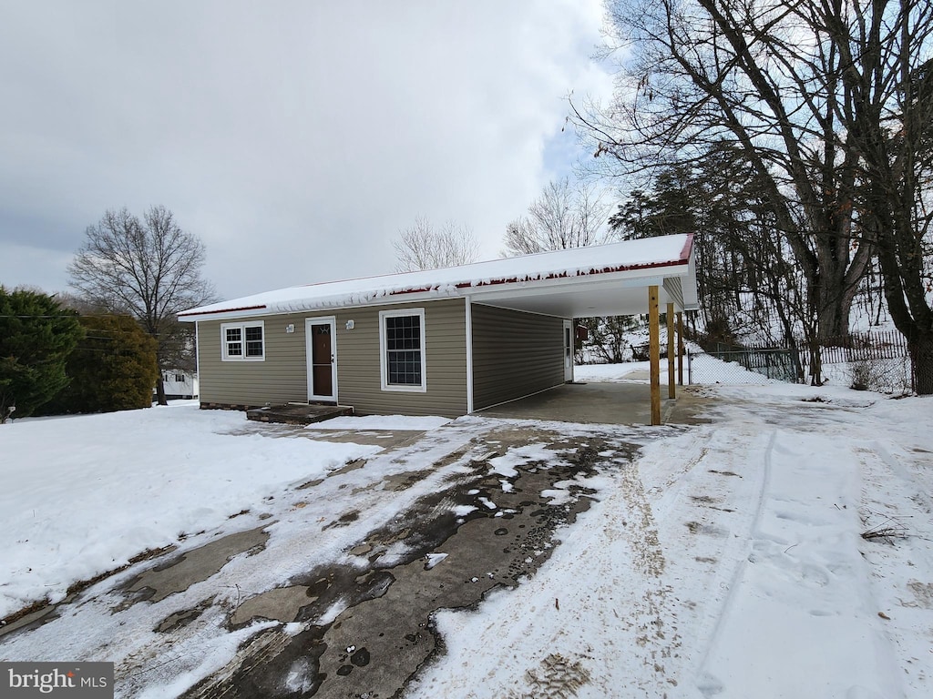 view of front of home