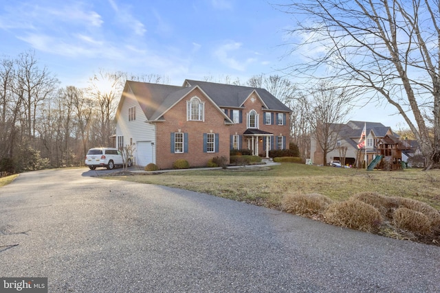 view of front facade featuring a garage