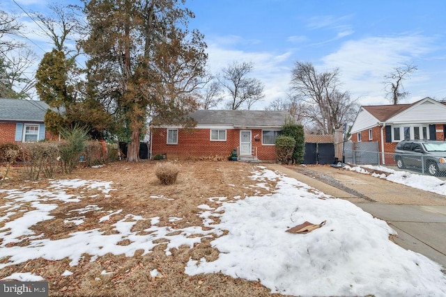 view of front of property