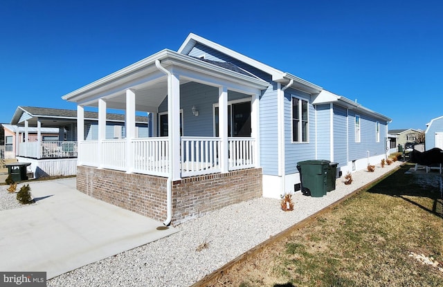 view of front facade featuring covered porch