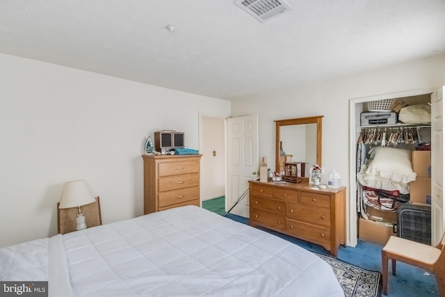 bedroom featuring a closet