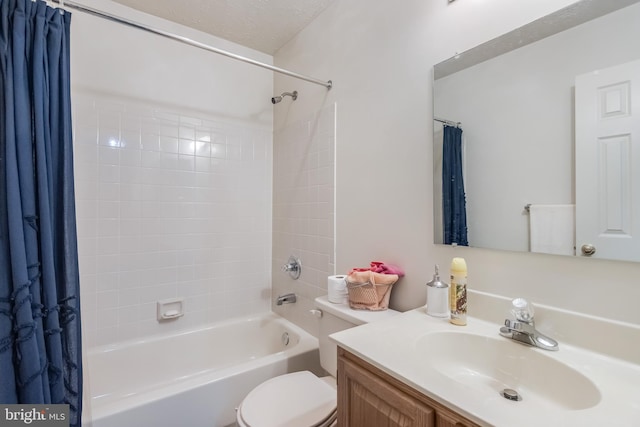 full bathroom featuring vanity, toilet, and shower / bath combo with shower curtain