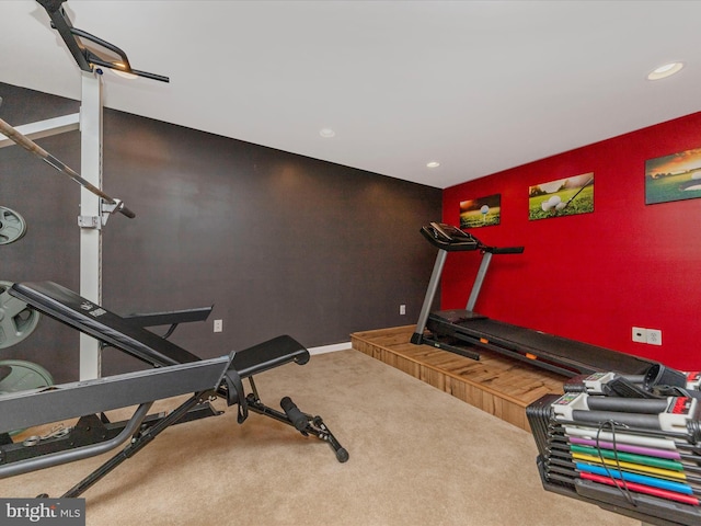 workout room with carpet floors