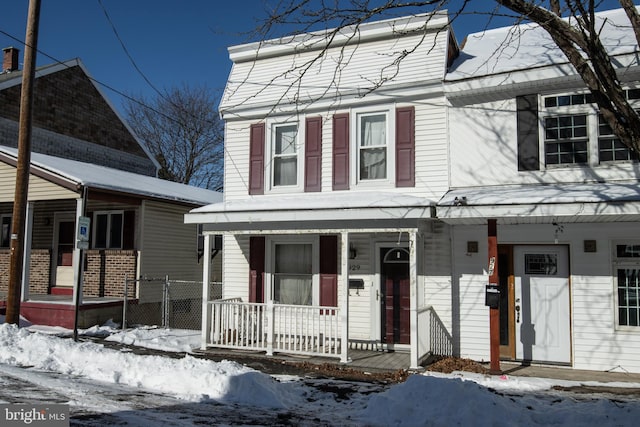 view of front of home featuring covered porch