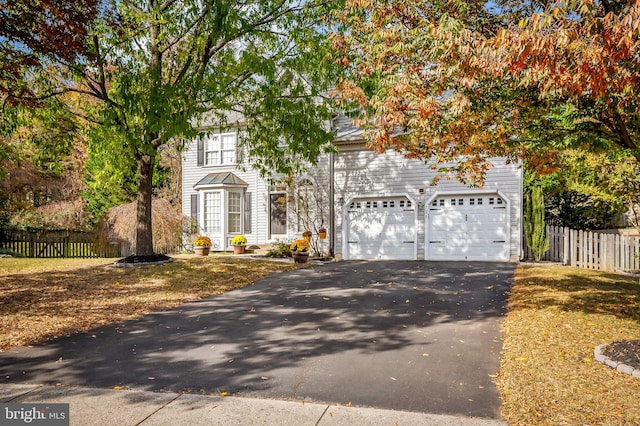 view of front facade featuring a garage