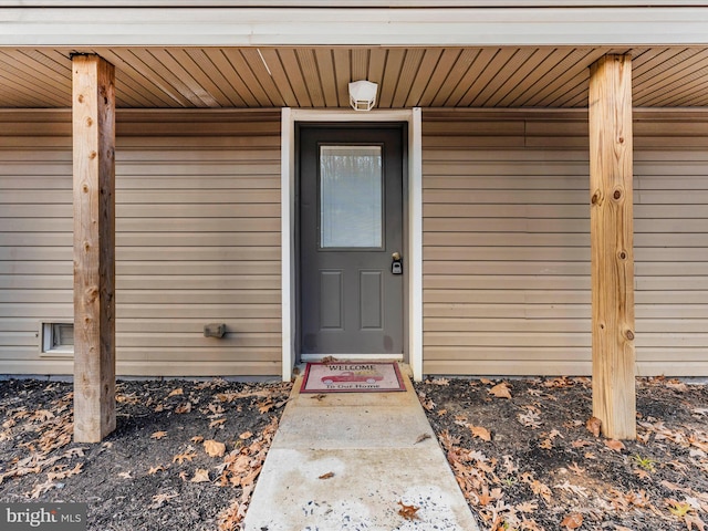 view of property entrance