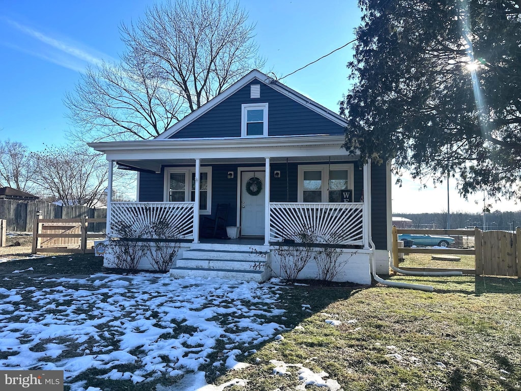 bungalow-style home featuring covered porch