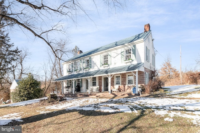 view of front of property with a porch