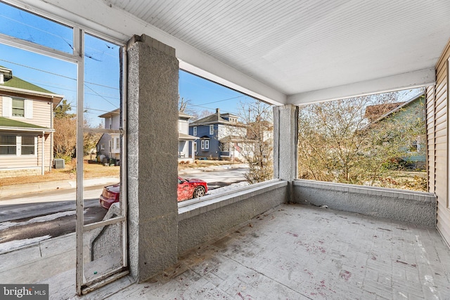 sunroom / solarium with a healthy amount of sunlight