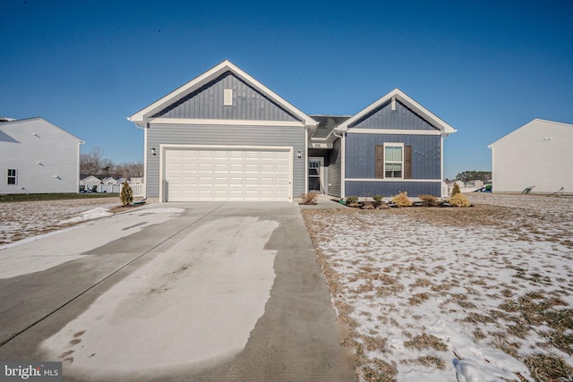 view of front of house with a garage