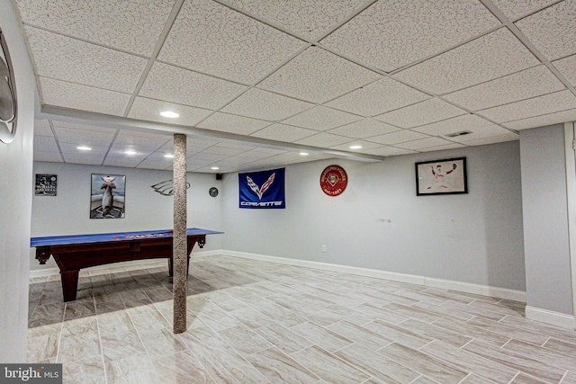 rec room with visible vents, recessed lighting, baseboards, and a drop ceiling