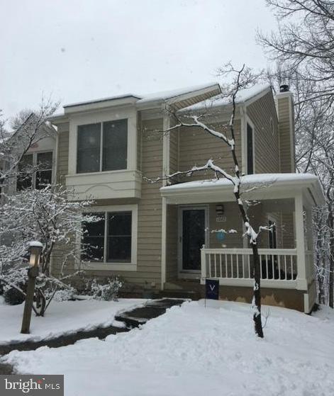 view of front of house with a porch