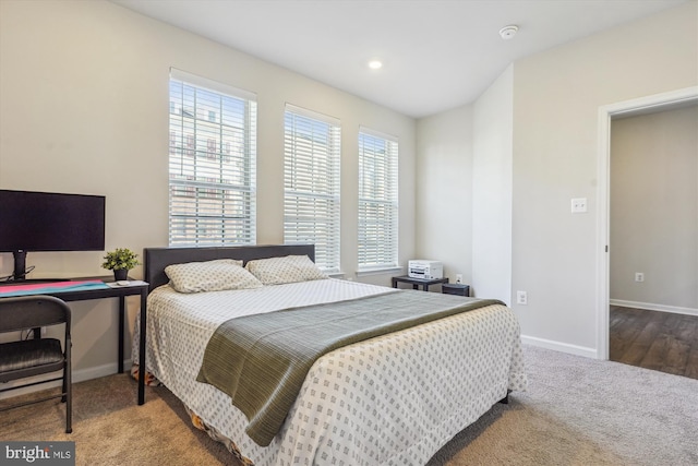 bedroom with carpet flooring