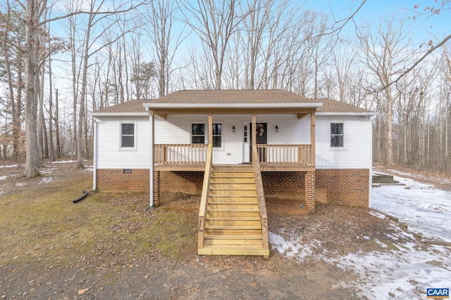 bungalow featuring covered porch