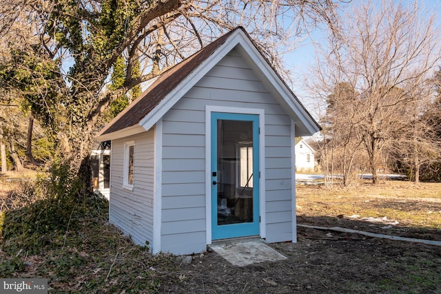 view of outbuilding