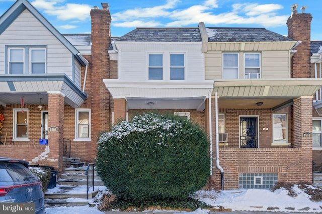 multi unit property featuring covered porch