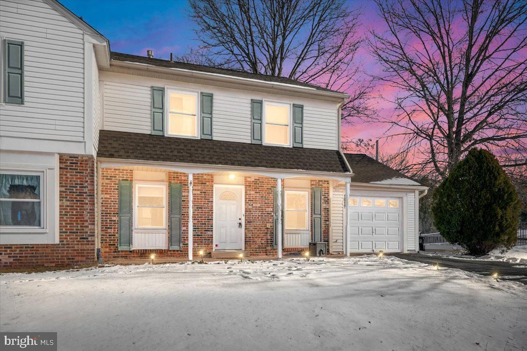 view of front of home featuring a garage