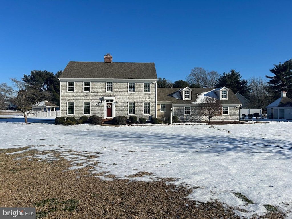 view of front of property