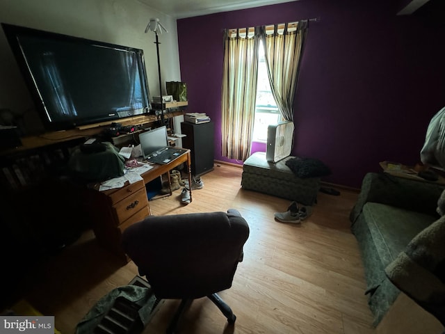 1941 Cedar Dr, Spring Grove, PA 17362 - home office featuring light wood finished floors