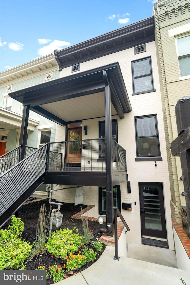 view of townhome / multi-family property