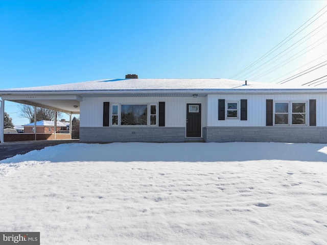 view of front of home