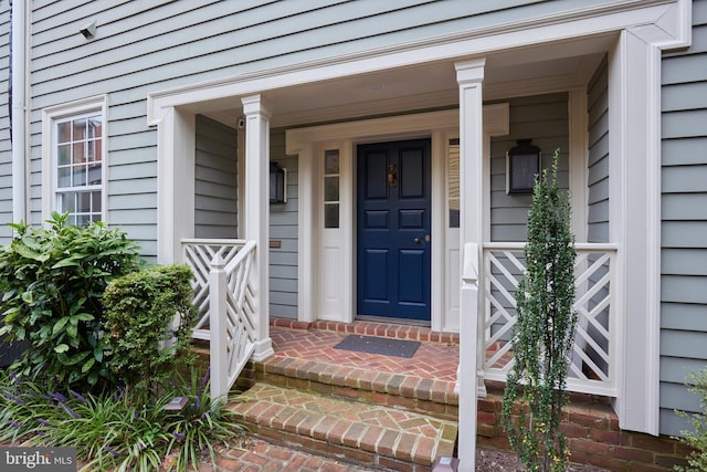 view of property entrance