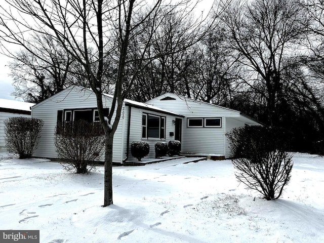 view of front of home