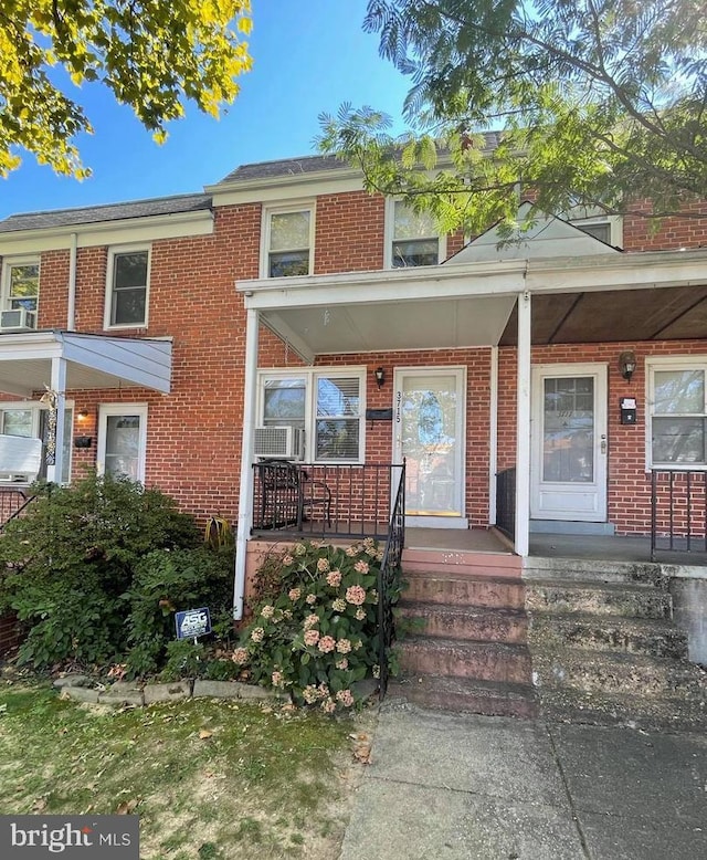 multi unit property featuring covered porch