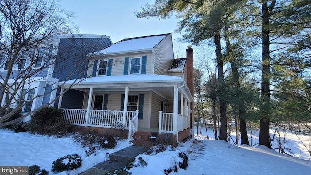 view of front facade featuring a porch