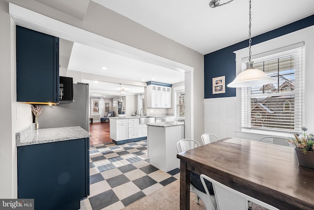 dining area with sink