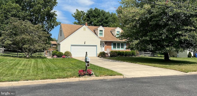 cape cod home featuring a front lawn